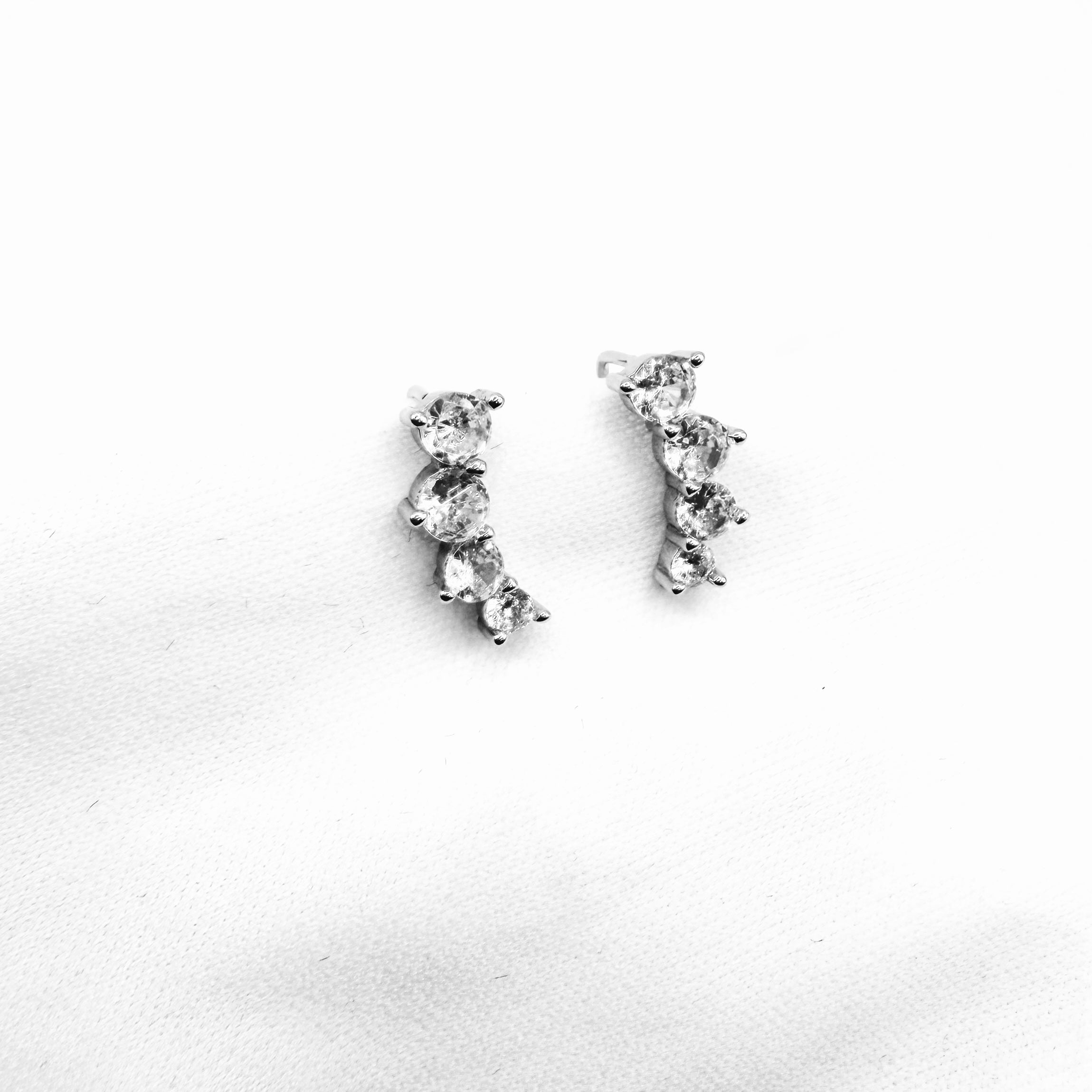 Round CZ Curved Stud Earrings