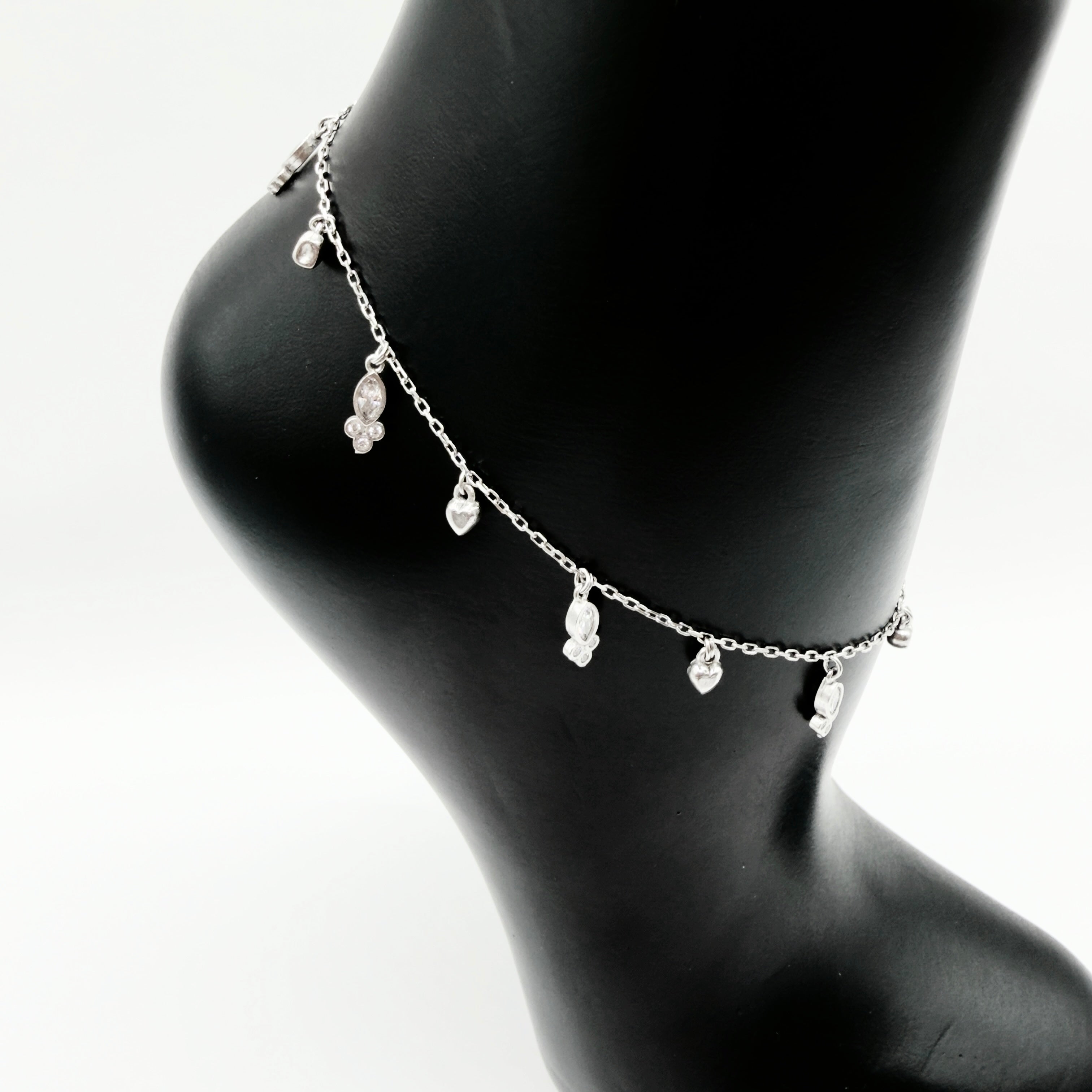Anklet